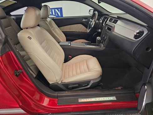 Used 2012 Ford Mustang Premium RWD image 18