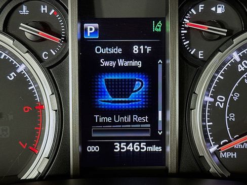 Used 2024 Toyota 4Runner TRD Off-Road Premium image 19