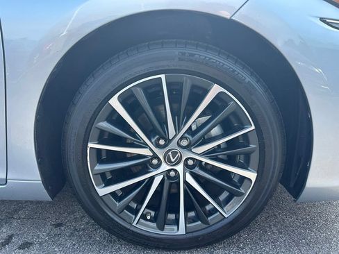 Used 2023 Lexus ES 350 w/ Premium Package FWD image 25
