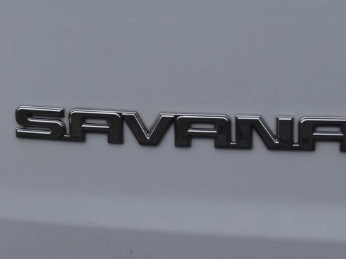 Used 2018 GMC Savana 2500 w/ Communications Package RWD image 38