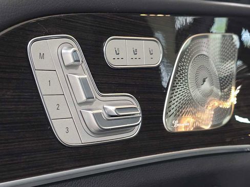 Certified 2025 Mercedes-Benz GLS 450 4MATIC image 23