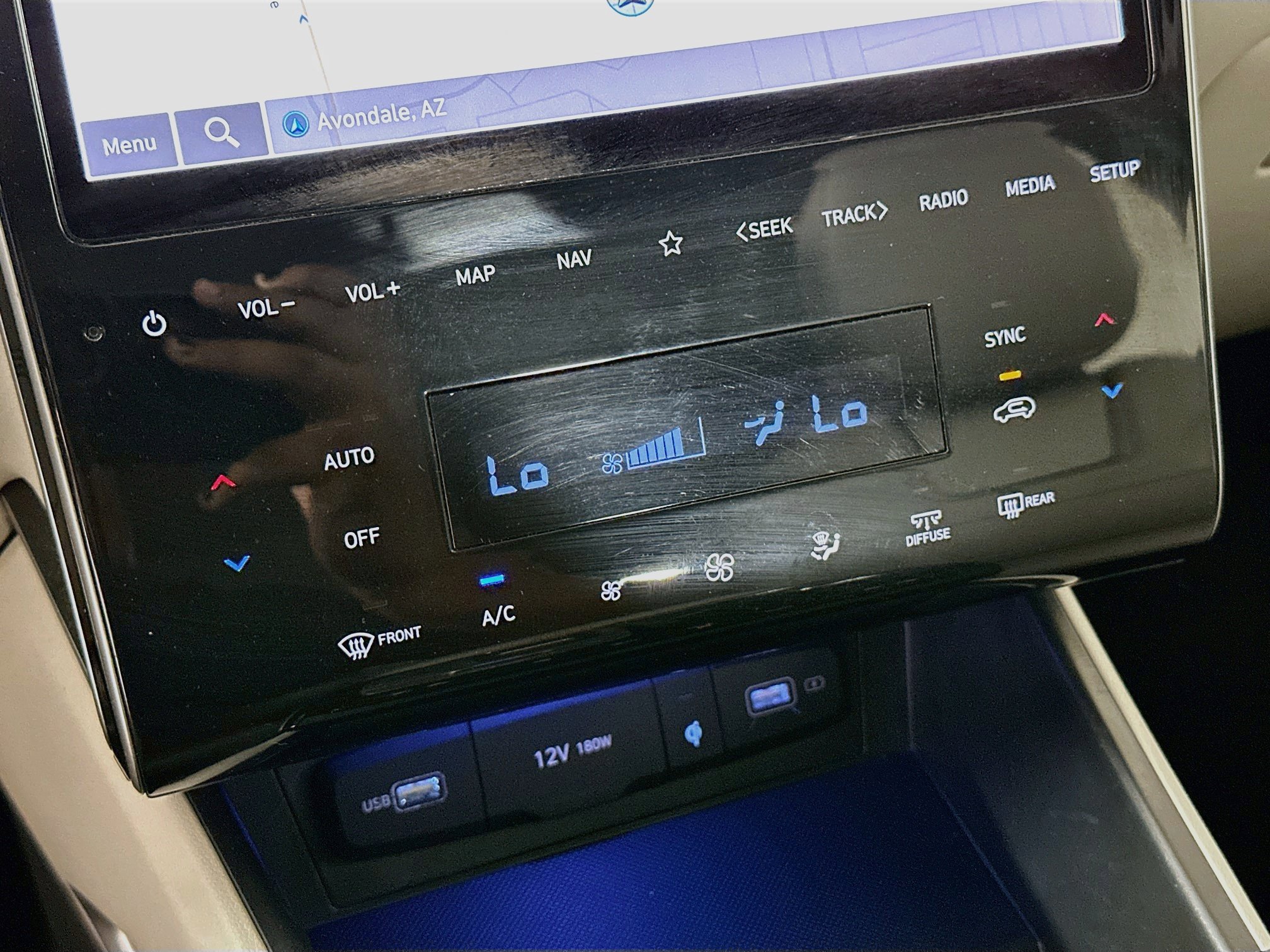Used 2024 Hyundai Tucson Limited FWD image 24