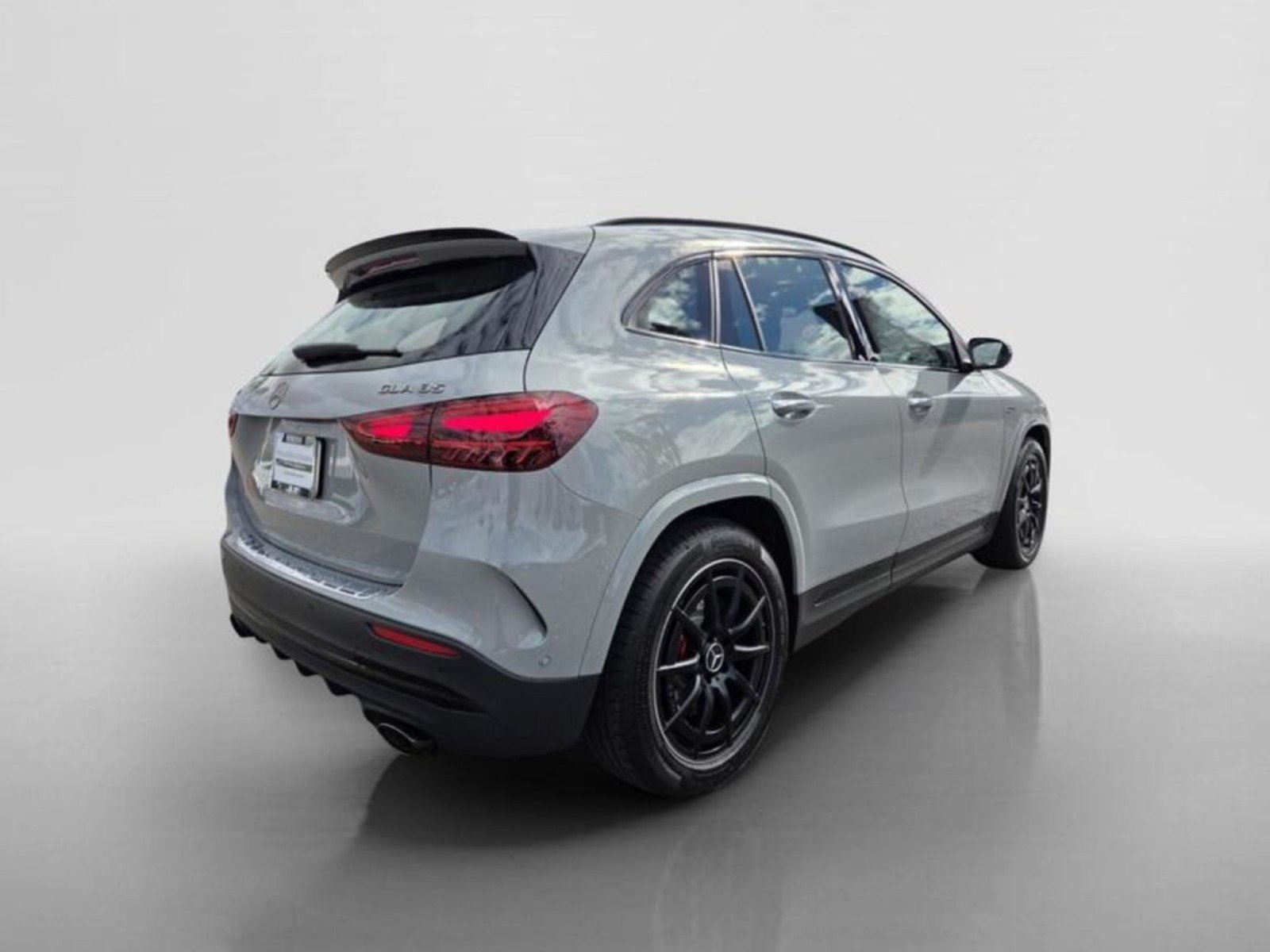 Certified 2026 Mercedes-Benz GLA 35 AMG 4MATIC image 5