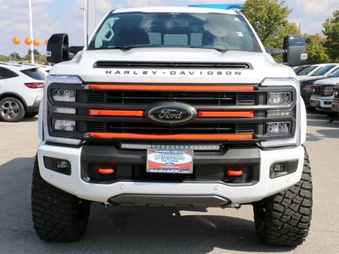 New 2026 Ford F250 Lariat w/ Black Appearance Package image 3