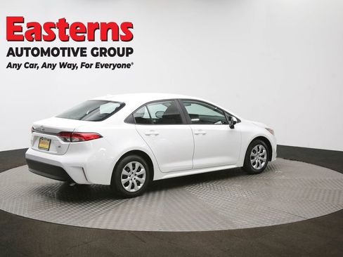 Used 2024 Toyota Corolla LE image 40