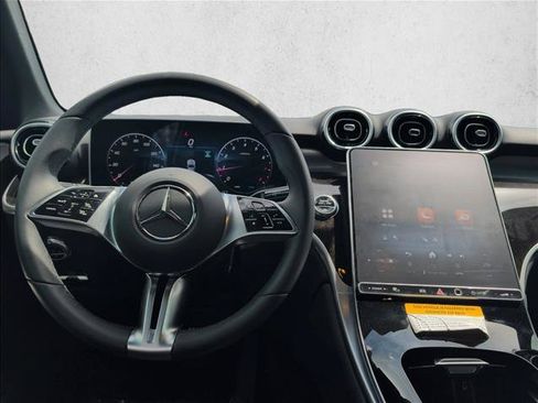 Certified 2026 Mercedes-Benz GLC 300 4MATIC image 21