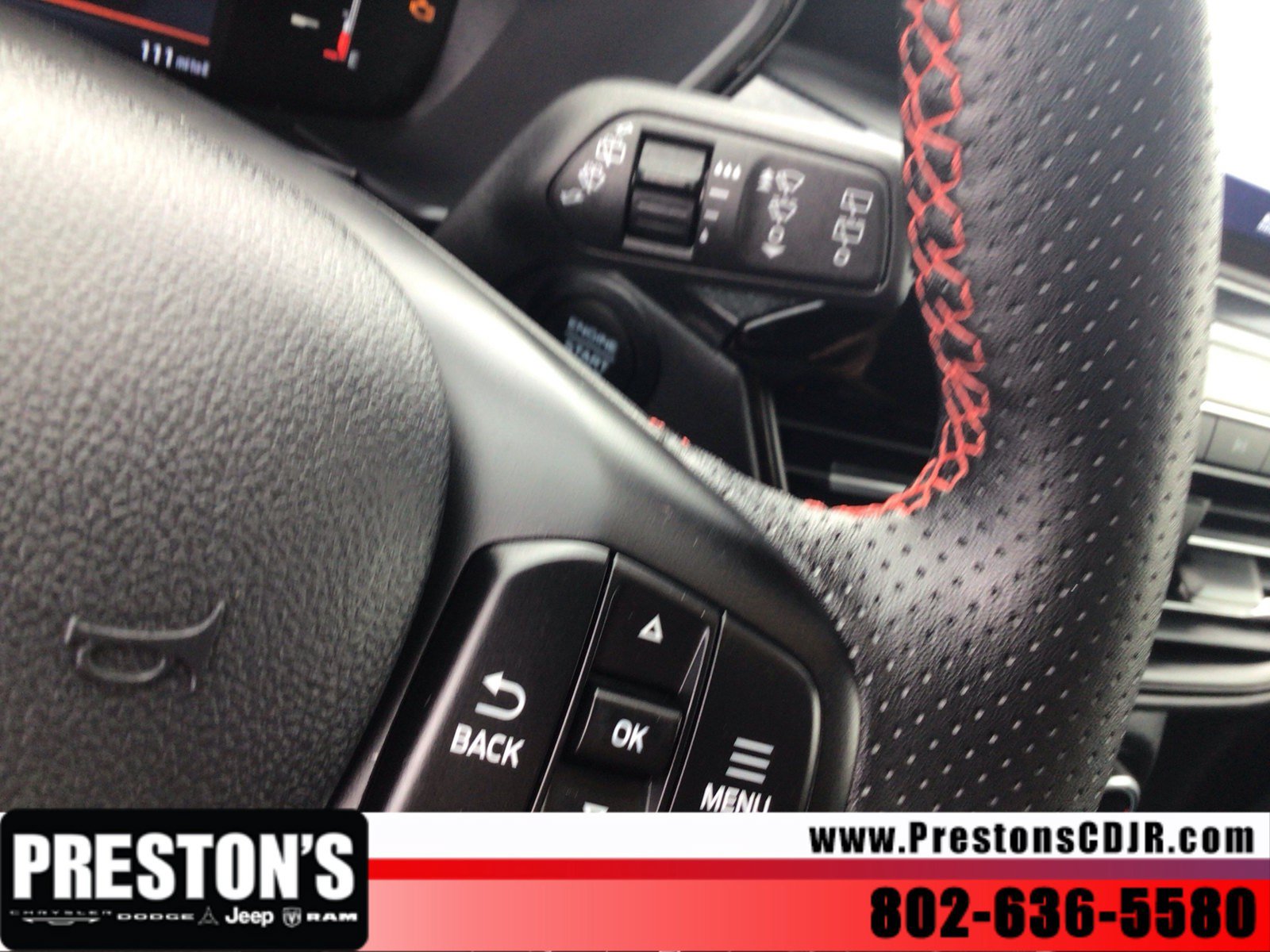 Used 2025 Ford Escape ST-Line Select AWD/4WD image 5