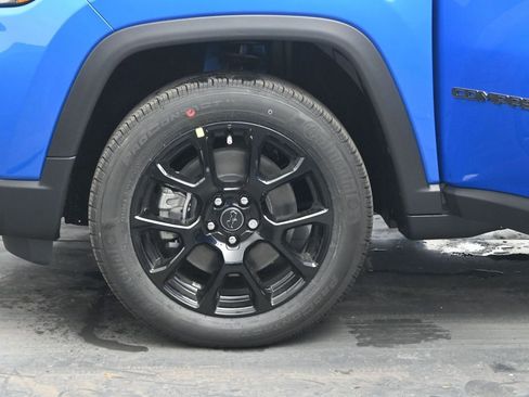New 2026 Jeep Compass Latitude AWD/4WD image 35