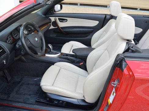 Used 2012 BMW 135i Convertible image 13