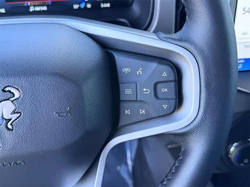 New 2025 Ford Bronco Outer Banks image 18