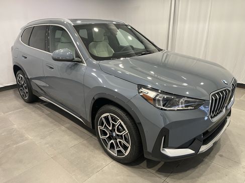 New 2026 BMW X1 xDrive28i w/ Technology Package AWD/4WD image 3