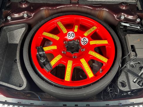 Used 2017 Volkswagen Touareg Executive image 12