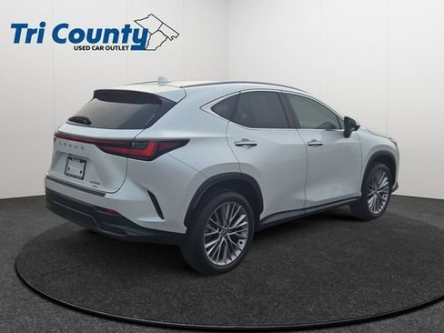 Used 2024 Lexus NX 350 AWD w/ Luxury Package image 8