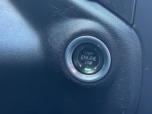Used 2020 GMC Sierra 1500 AT4 w/ AT4 Premium Package AWD/4WD image 22