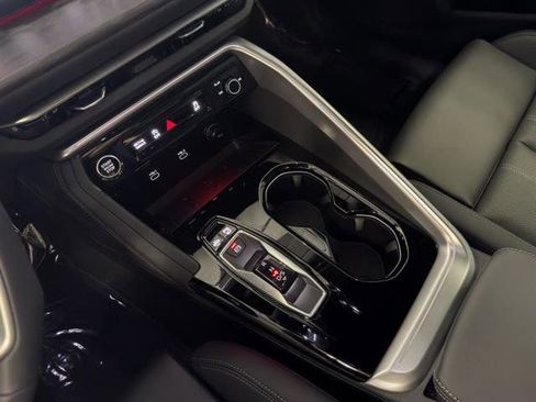 Certified 2025 Audi Q5 Premium Plus w/ Premium Plus AWD/4WD image 17