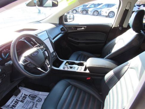 Used 2024 Ford Edge SEL w/ Sport Appearance Package AWD/4WD image 8