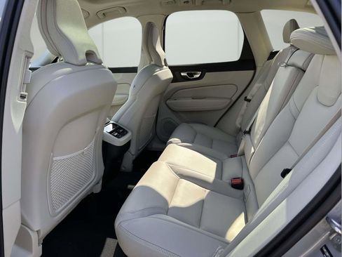 New 2026 Volvo XC60 B5 Ultra w/ Protection Package Premier AWD/4WD image 20
