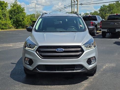 Certified 2019 Ford Escape SEL FWD image 11