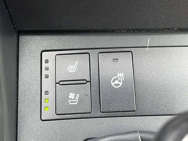 Used 2024 Lexus IS 300 w/ Comfort Package RWD image 28