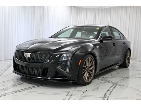 Used 2025 Cadillac CT5 V Blackwing w/ Super Cruise 1 Package RWD image 4