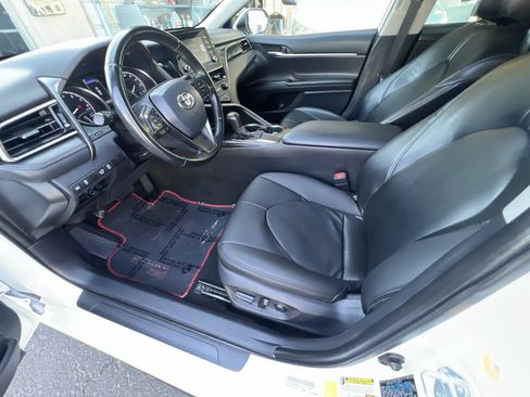 Used 2021 Toyota Camry SE w/ TRD Appearance Package (TMS) FWD image 12