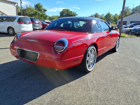 Used 2004 Ford Thunderbird Deluxe image 3