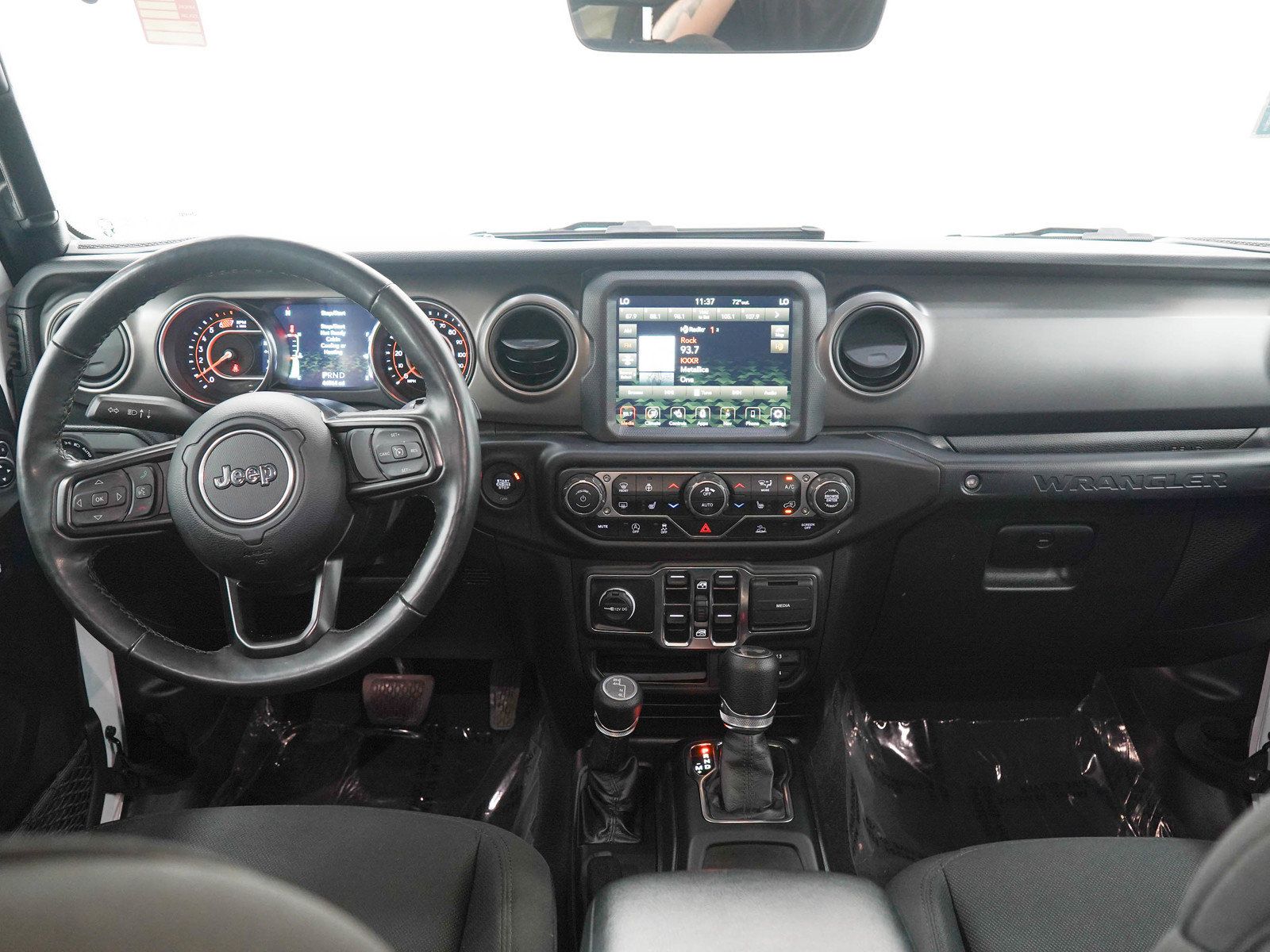 Used 2022 Jeep Wrangler Unlimited Sport AWD/4WD image 15