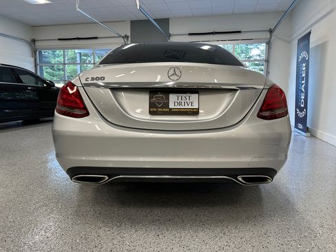 Used 2017 Mercedes-Benz C 300 Luxury image 7