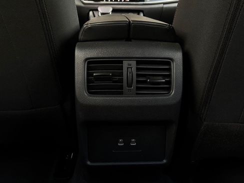Used 2026 Nissan Rogue SV FWD image 13