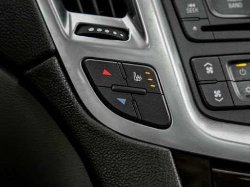 Used 2010 Cadillac SRX Luxury image 21