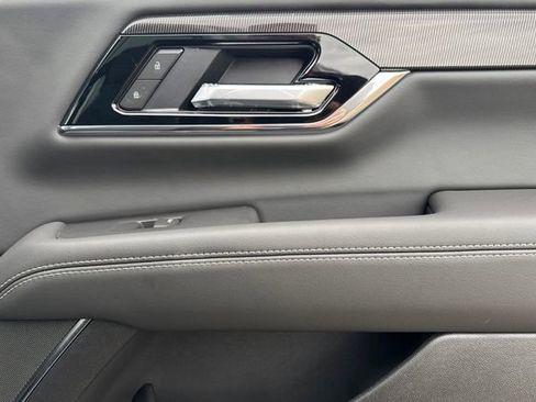 New 2026 GMC Yukon XL Elevation image 22