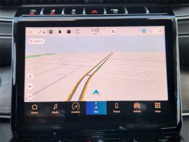 Certified 2023 Jeep Grand Cherokee Limited AWD/4WD image 17