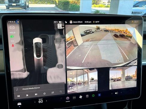 Used 2023 Tesla Model Y Long Range image 14