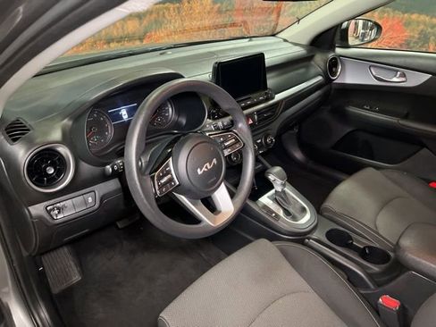 Used 2024 Kia Forte LXS image 19