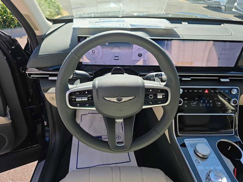 New 2026 Genesis GV80 2.5T image 8