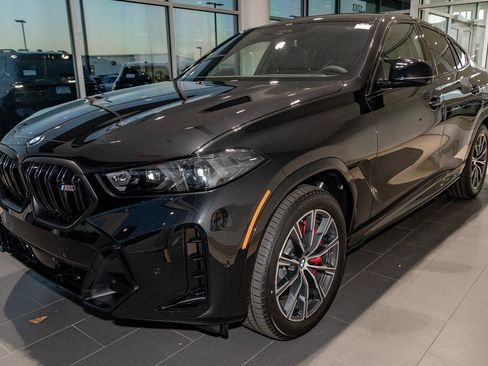 New 2026 BMW X6 M60i image 3
