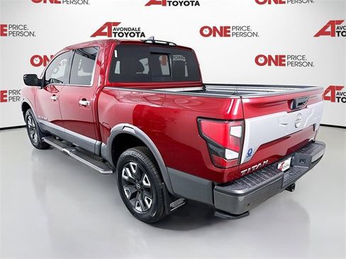 Used 2023 Nissan Titan Platinum Reserve w/ Moonroof Package image 5