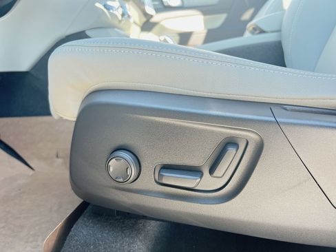 New 2026 Volvo XC40 B4 Plus w/ Protection Package Premier image 14