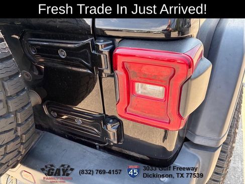 Used 2018 Jeep Wrangler Unlimited Rubicon AWD/4WD image 10