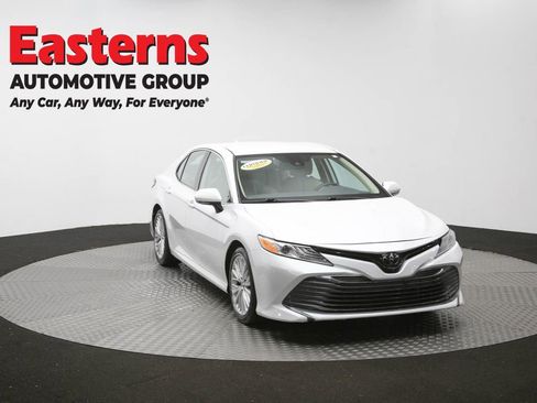 Used 2019 Toyota Camry XLE w/ Carpet Mat Package FWD image 52