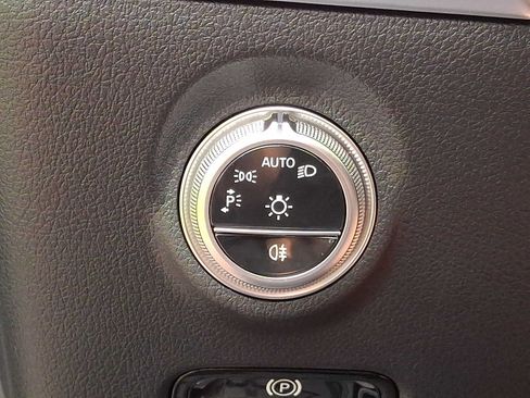 Used 2026 Mercedes-Benz C 300 4MATIC Sedan image 22