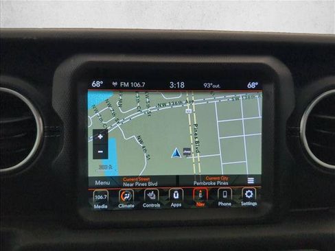 Used 2020 Jeep Gladiator Overland AWD/4WD image 20