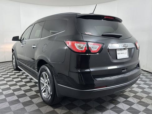 Used 2016 Chevrolet Traverse LT image 4