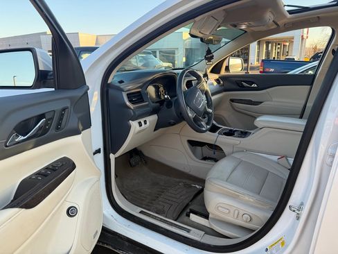 Used 2020 GMC Acadia Denali image 8