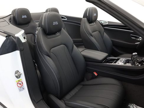 Used 2025 Bentley Continental GTC image 6