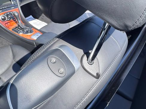 Used 2007 Mercedes-Benz SL 600 image 49