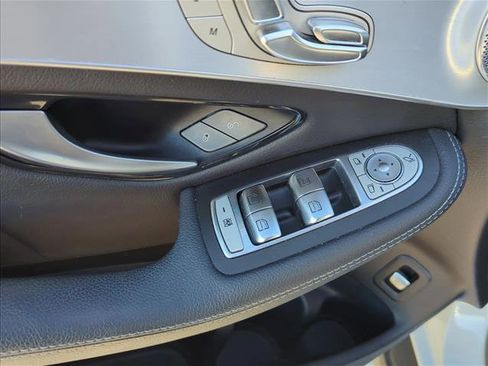 Used 2019 Mercedes-Benz GLC 300 4MATIC Coupe image 10