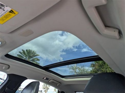 Used 2018 Volvo S90 T5 Momentum w/ Convenience Package image 24