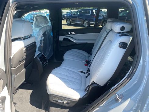 New 2027 BMW X7 xDrive40i w/ M Sport Package AWD/4WD image 7
