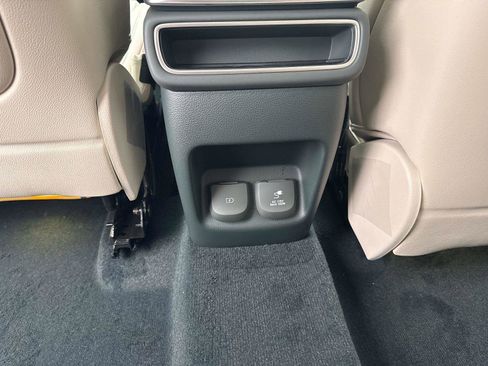 New 2026 Genesis GV80 2.5T Select image 16